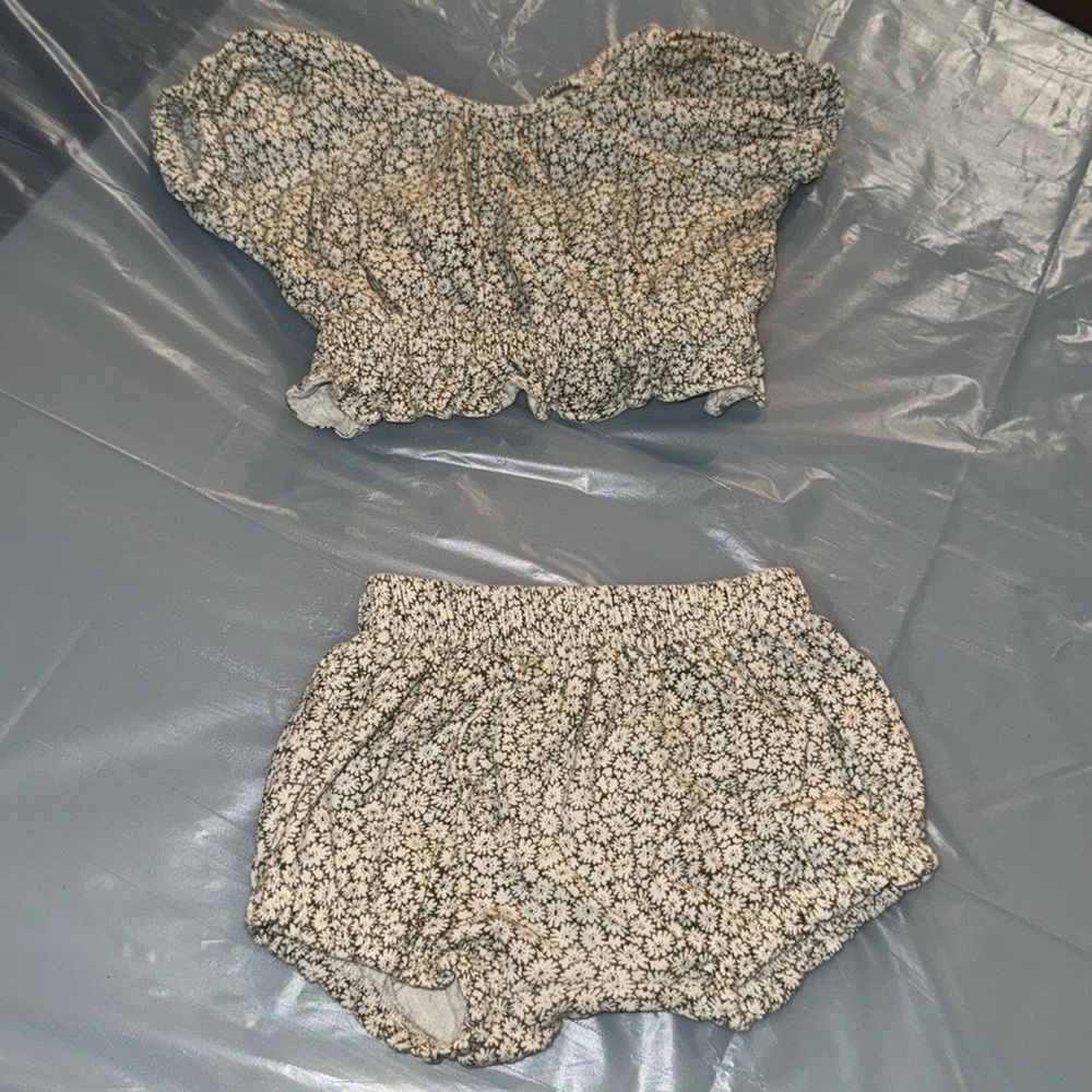 GAP Baby girls 2 piece short set